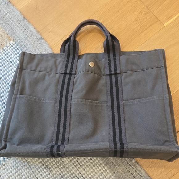 Hermes Gray Canvas Tote Black Stripes, GUC, Quiet Luxury, French Chic, Unisex - Picture 2 of 9